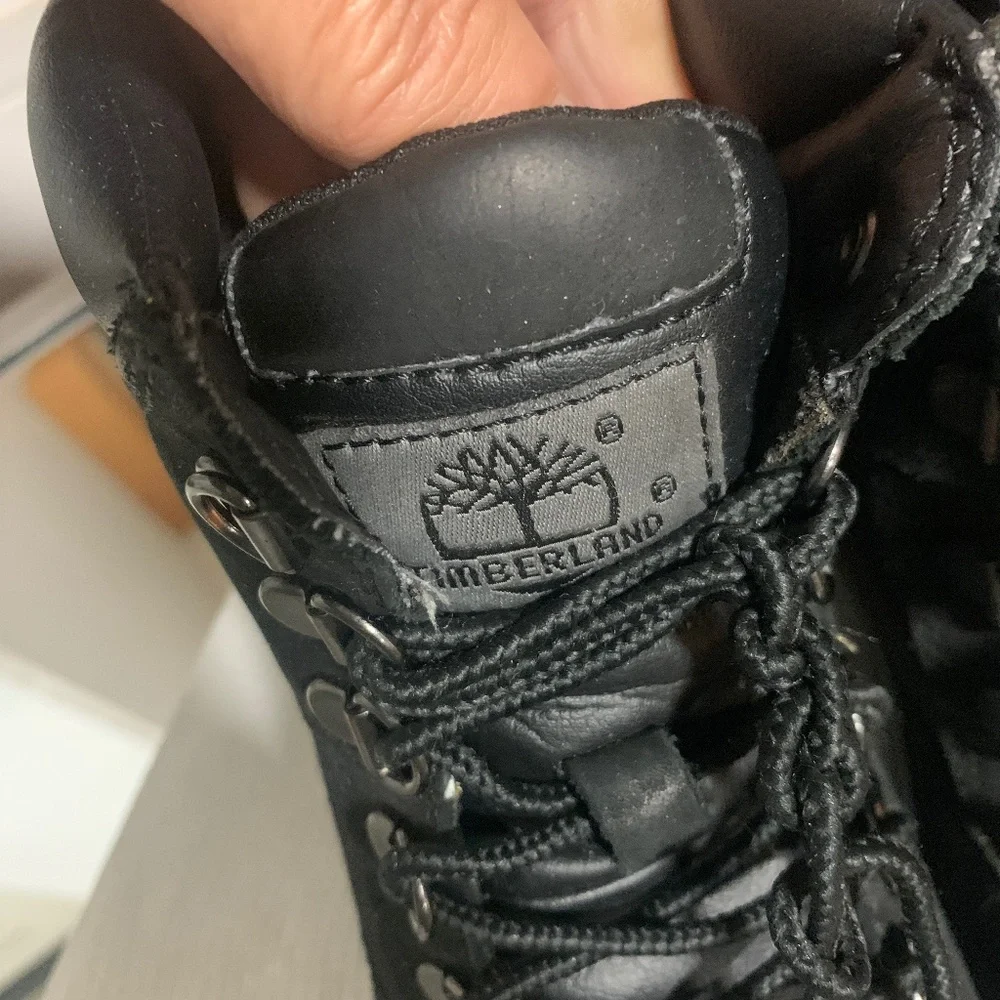Timberland Kids Black Leather 6 Inch‎ Field Boots